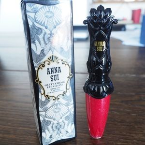 Anna Sui glittering lipgloss #400